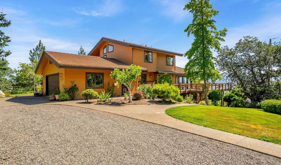 1999 Tolman Creek Rd, Ashland, OR 97520 - 4 Beds, 4 Bath