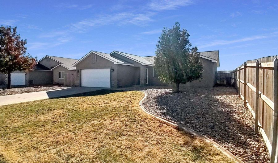 2905 Hammond Blvd, Clovis, NM 88101 - 3 Beds, 2 Bath