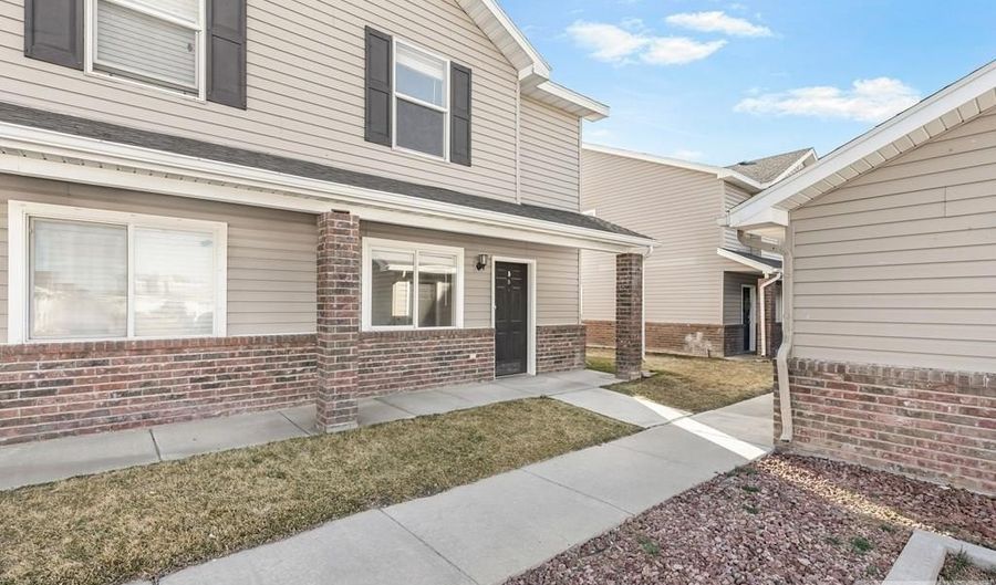 448 Raven Way Unit D, Chubbuck, ID 83202 - 2 Beds, 2 Bath
