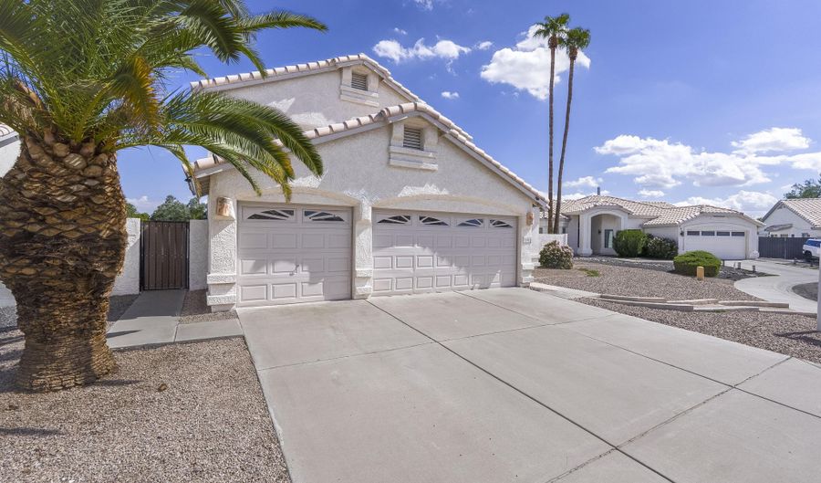 191 S LONGMORE St, Chandler, AZ 85224 - 4 Beds, 3 Bath