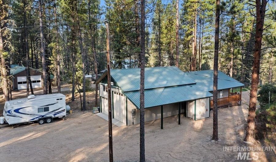 20 View Dr, Centerville, ID 83631 - 1 Beds, 1 Bath