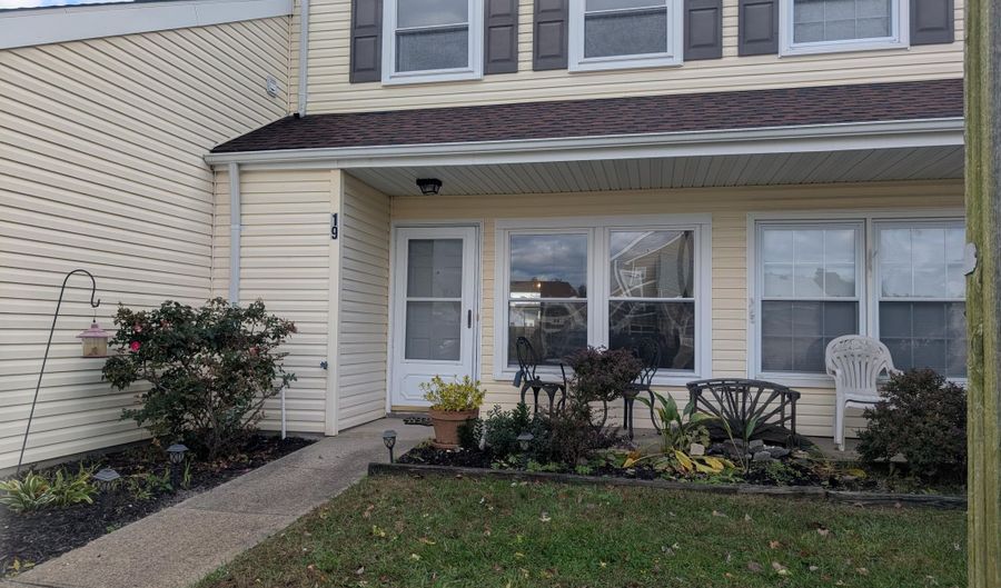 19 Gibraltar Ct, Barnegat, NJ 08005 - 2 Beds, null Bath