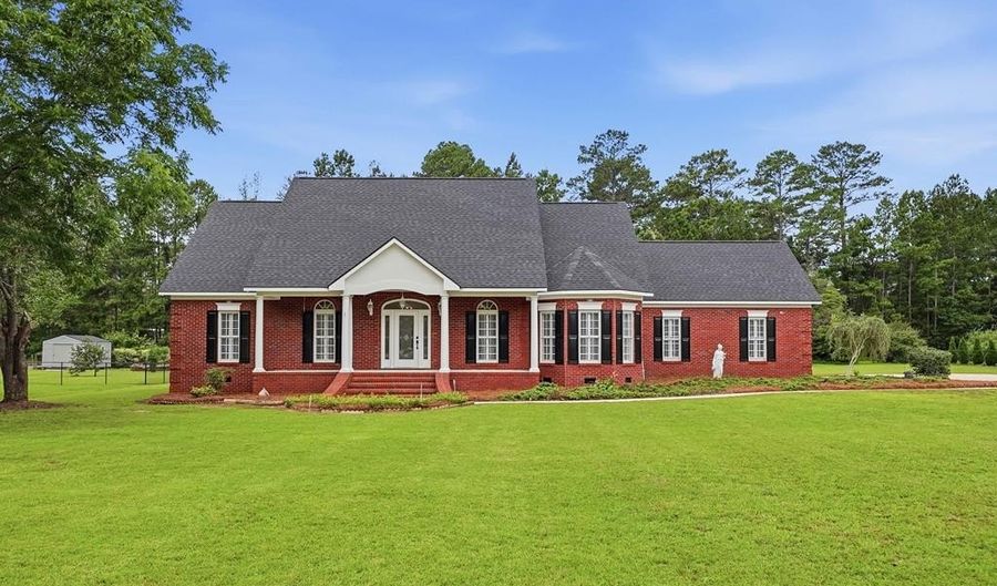 171 Larkspur Dr, Albany, GA 31721 - 4 Beds, 2 Bath