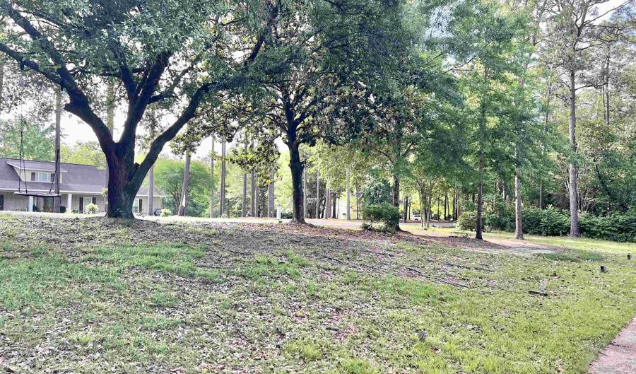 1838 Dogwood Dr, Atmore, AL 36502 - 3 Beds, 2 Bath