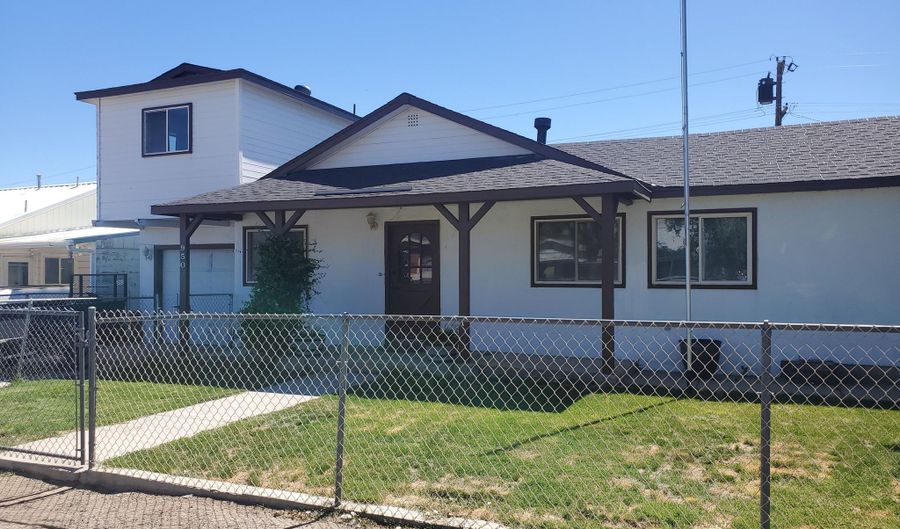 950 H St, Hawthorne, NV 89415 - 3 Beds, 2 Bath