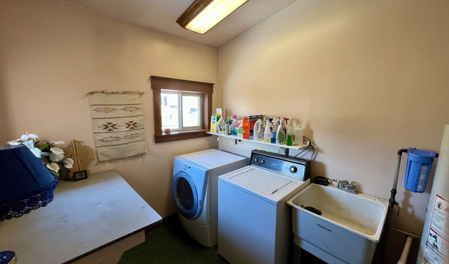 2757 HWY 130, Centennial, WY 82055 - 2 Beds, 4 Bath