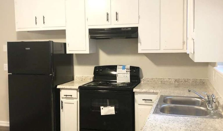 212 E Paces Dr, Athens, GA 30605 - 2 Beds, 2 Bath