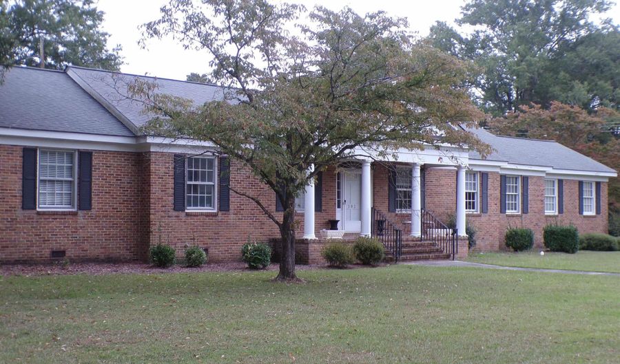 302 Baskin Ave, Bishopville, SC 29010 - 4 Beds, 2 Bath