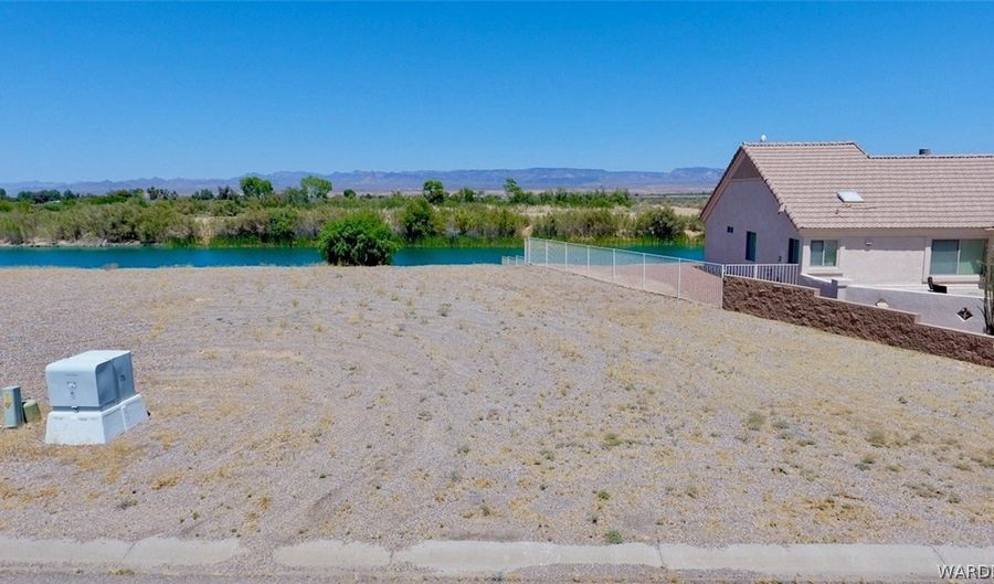 10734 S Blue Water Bay, Mohave Valley, AZ 86440 - 0 Beds, 0 Bath
