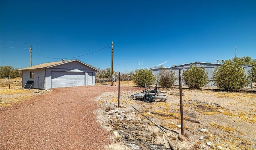 1782 S Charity Ln, Amargosa Valley, NV 89020 - 2 Beds, 2 Bath