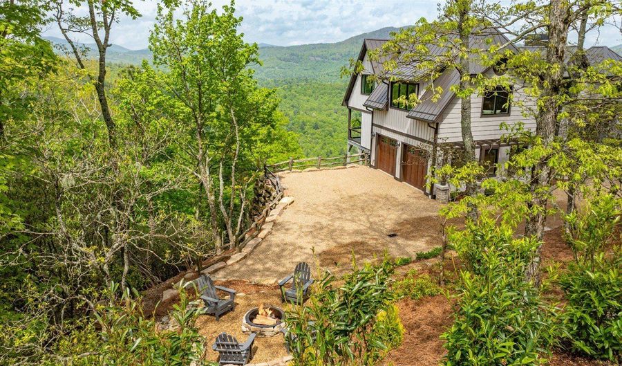 494 E Ridge Rd, Cashiers, NC 28717 - 4 Beds, 5 Bath