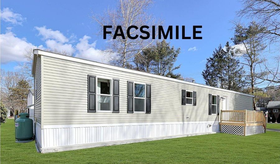19 Parker Ave, Raymond, NH 03077 - 2 Beds, 2 Bath