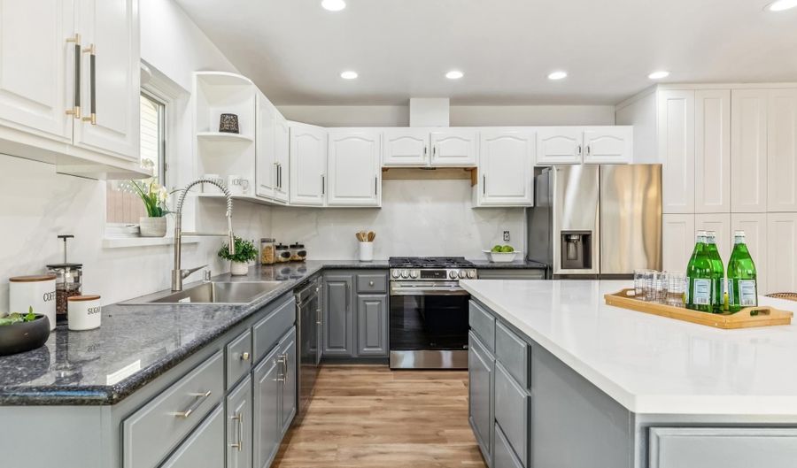 1941 Franciscan Way, Alameda, CA 94501 - 4 Beds, 2 Bath