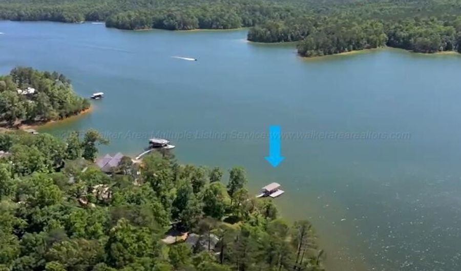 391 LYNNWOOD Dr, Arley, AL 35541 - 5 Beds, 3 Bath
