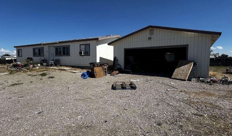 1480 Michelle Dr, Fallon, NV 89406 - 3 Beds, 2 Bath