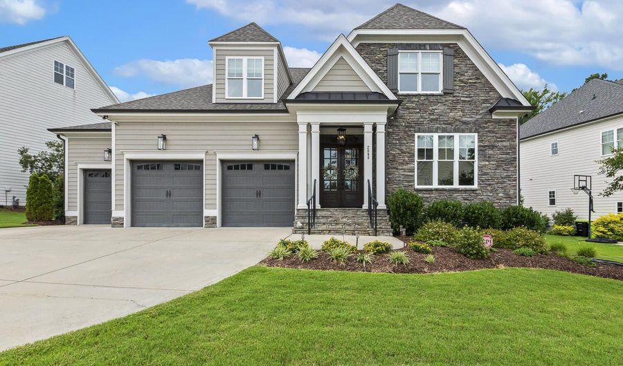 2098 Amalfi Pl, Apex, NC 27502 - 5 Beds, 4 Bath