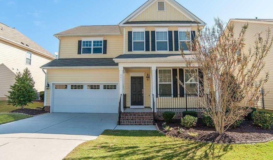641 Sweet Laurel Ln, Apex, NC 27523 - 3 Beds, 3 Bath