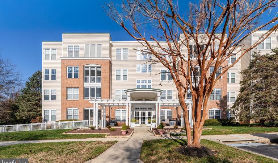 1302 SCOTTSDALE Dr G, Bel Air, MD 21015 - 2 Beds, 2 Bath