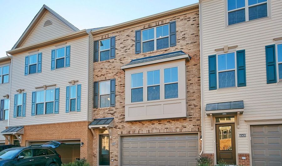 43428 ROBEY Sq, Ashburn, VA 20148 - 3 Beds, 4 Bath
