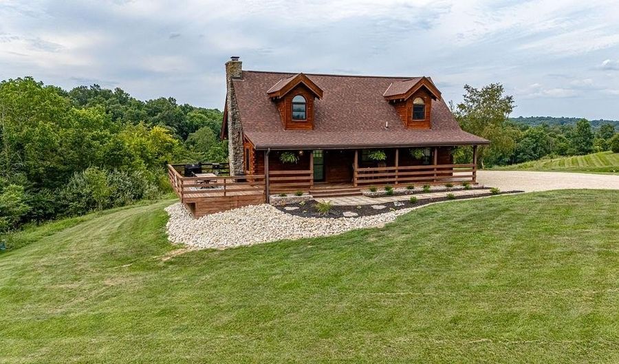 10902 N Hogan Rd, Aurora, IN 47001 - 3 Beds, 3 Bath
