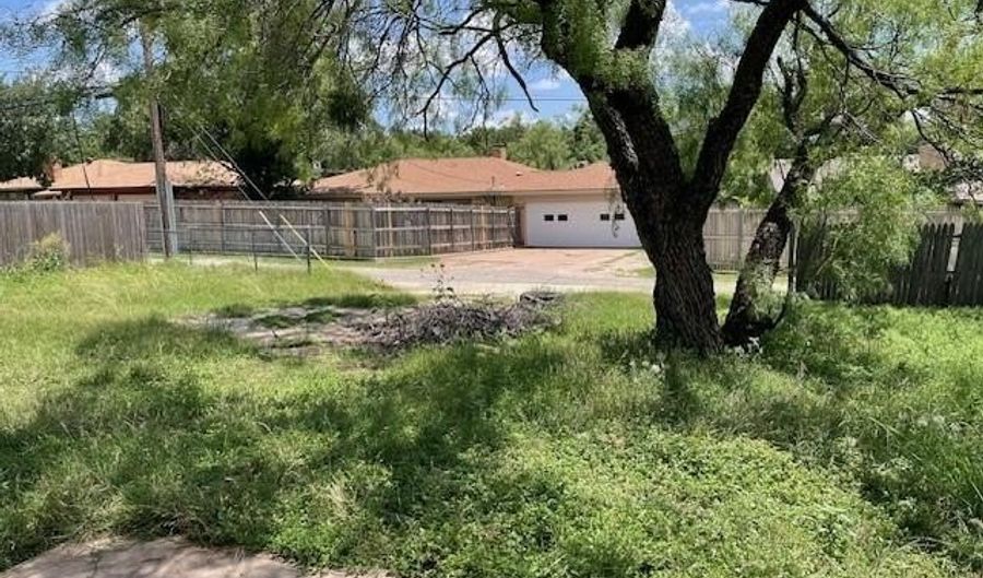 817 E North 10th St, Abilene, TX 79601 - 3 Beds, 2 Bath