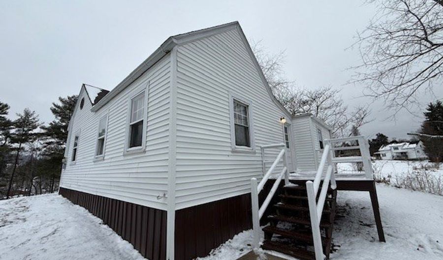 100 102 Alley Ct, Beaver, WV 25813 - 2 Beds, 1 Bath