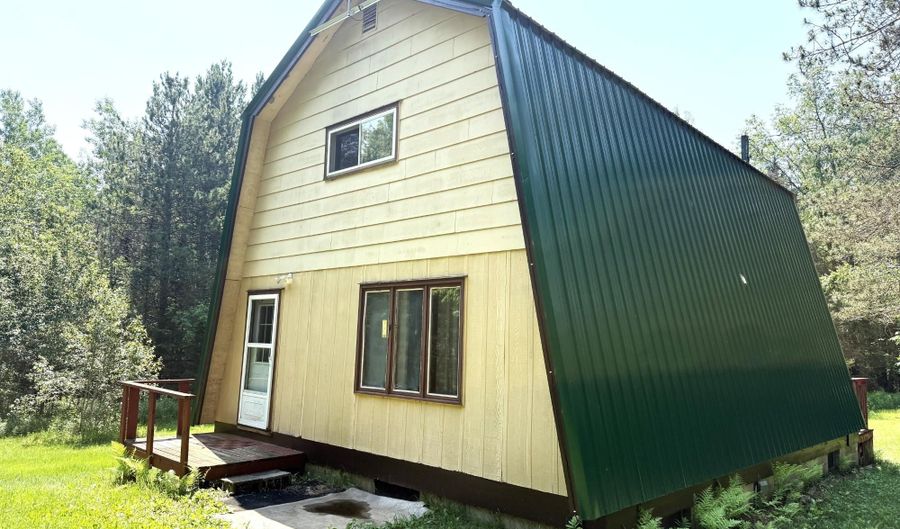 7786 DANIELCZAK Rd, Armstrong Creek, WI 54103 - 2 Beds, 1 Bath