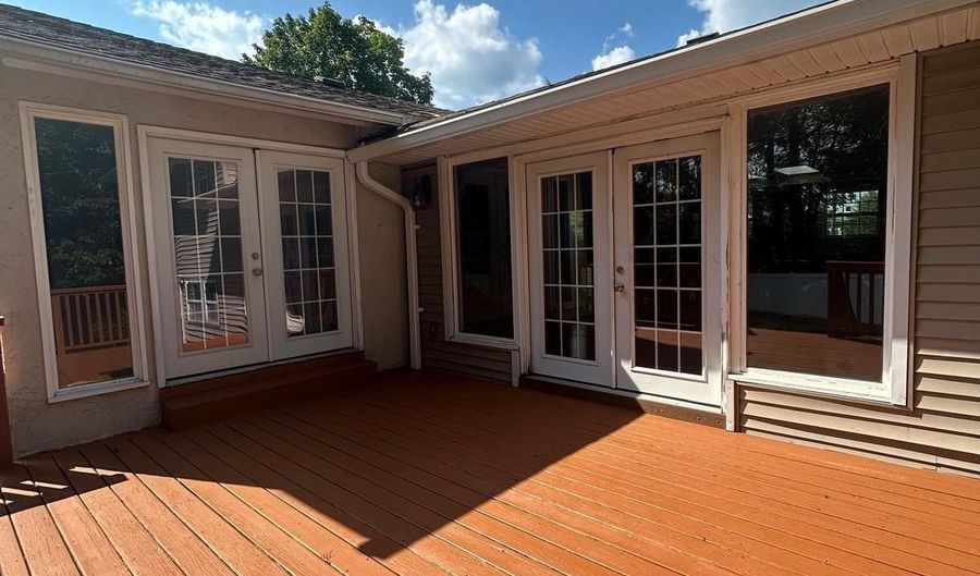 2560 BETZWOOD, Audubon, PA 19403 - 4 Beds, 3 Bath