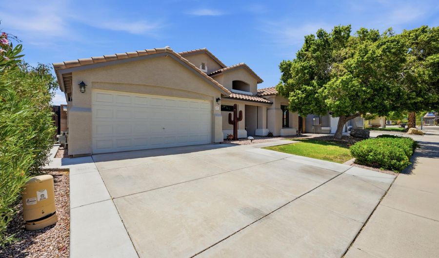6771 W Megan St, Chandler, AZ 85226 - 4 Beds, 2 Bath