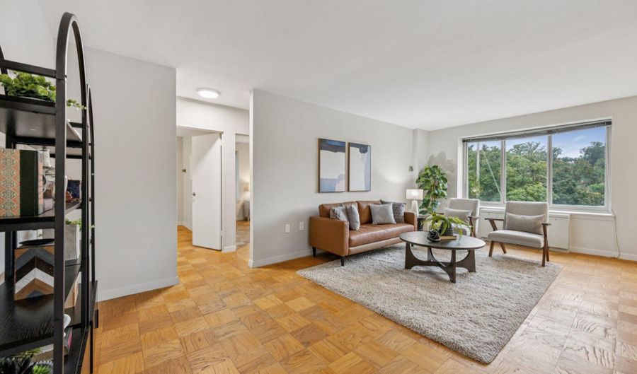 3000 SPOUT RUN Pkwy D212, Arlington, VA 22201 - 2 Beds, 1 Bath