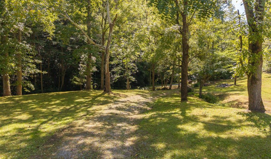 997 Miller Hollow Rd, Bean Station, TN 37708 - 3 Beds, 1 Bath