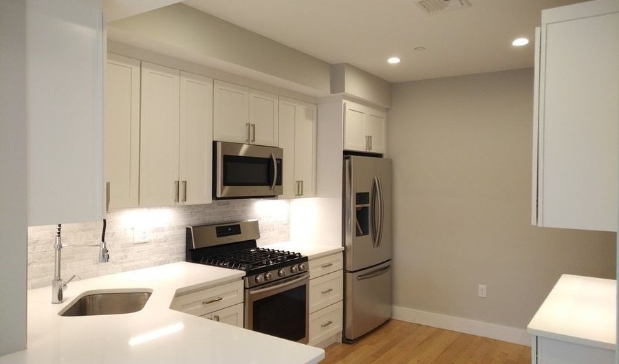 186 Havre 4, Boston, MA 02128 - 2 Beds, 2 Bath