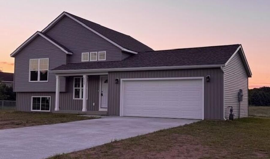 3237 Signal Point Dr, Allegan, MI 49010 - 2 Beds, 1 Bath