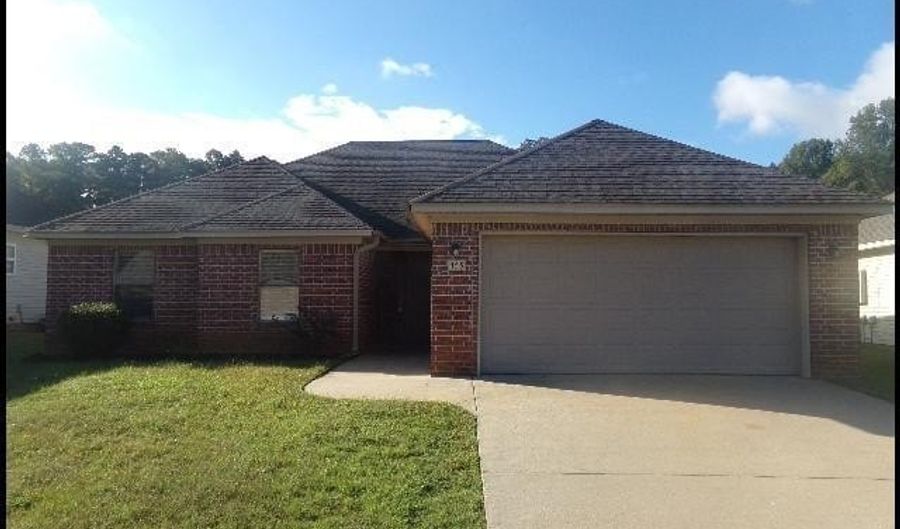 455 Wisteria Dr, Bauxite, AR 72011 - 3 Beds, 2 Bath