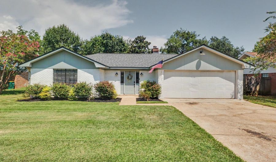 2134 Baywood Dr, Biloxi, MS 39532 - 3 Beds, 2 Bath