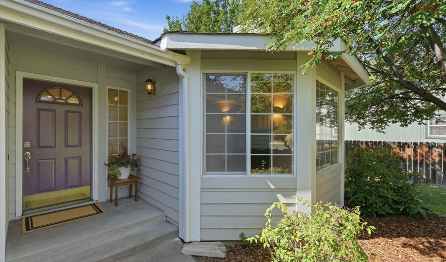 3389 NE Stonebrook Loop, Bend, OR 97701 - 3 Beds, 2 Bath