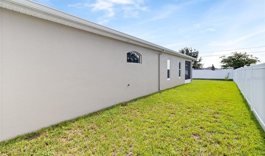 117 WALKERS POINT Dr, Auburndale, FL 33823 - 4 Beds, 3 Bath