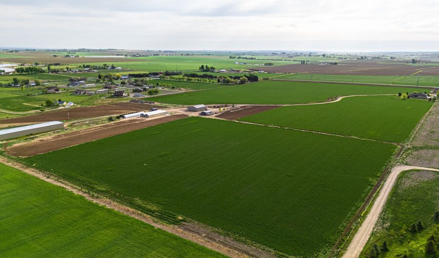 20509 County Road 3, Berthoud, CO 80513 - 5 Beds, 5 Bath