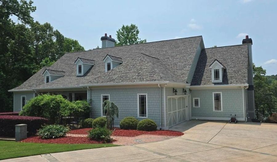918 Oak, Woodstock, GA 30189 - 3 Beds, 5 Bath