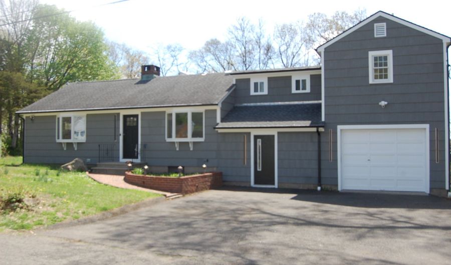 1 Cedar Rd, Danbury, CT 06811 - 4 Beds, 2 Bath
