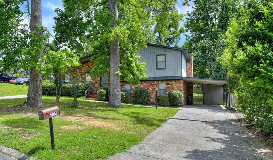 904 Big Hunt Rd, Augusta, GA 30907 - 4 Beds, 3 Bath