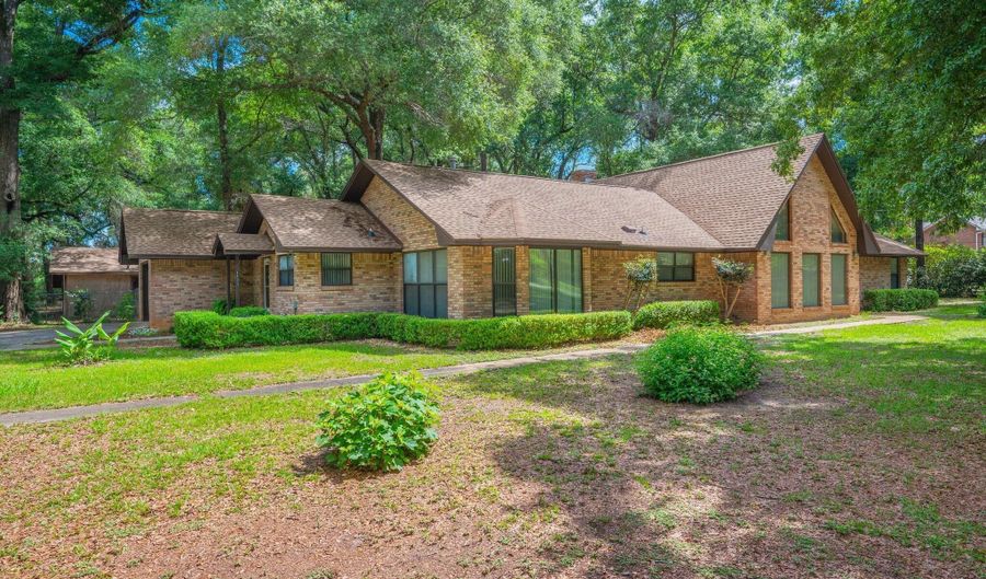 1131 Stanley Ln, Baker, FL 32531 - 3 Beds, 3 Bath