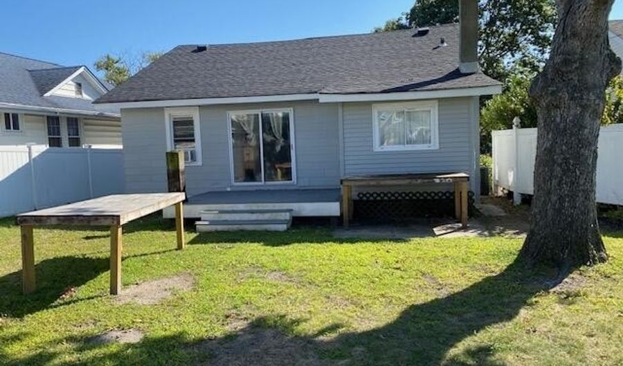 320 18th Ave, Belmar, NJ 07719 - 4 Beds, 1 Bath