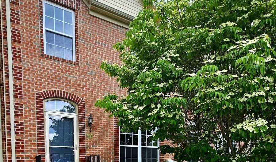 613 BERWICK Ct, Abingdon, MD 21009 - 3 Beds, 4 Bath
