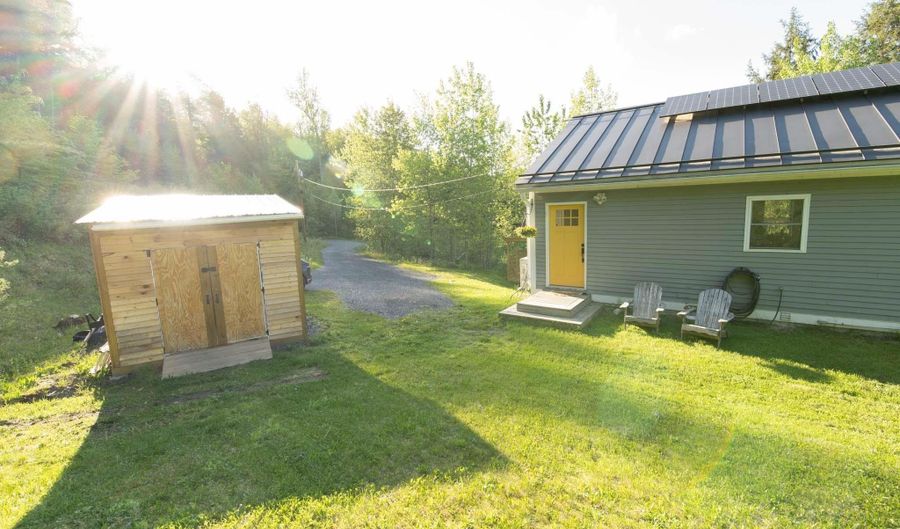 523 Browns Mill Rd, Berlin, VT 05602 - 3 Beds, 3 Bath