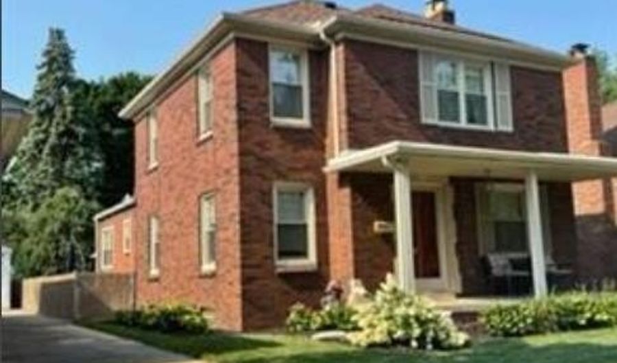 15407 HARRISON Ave, Allen Park, MI 48101 - 3 Beds, 2 Bath