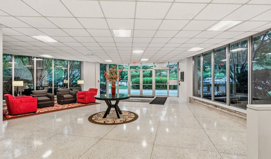 7501 DEMOCRACY Blvd B-123, Bethesda, MD 20817 - 2 Beds, 1 Bath