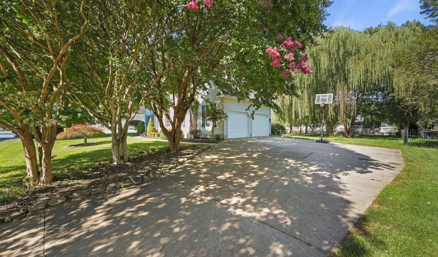 55 ORCHARD GROVE Ct, Camden Wyoming, DE 19934 - 4 Beds, 3 Bath