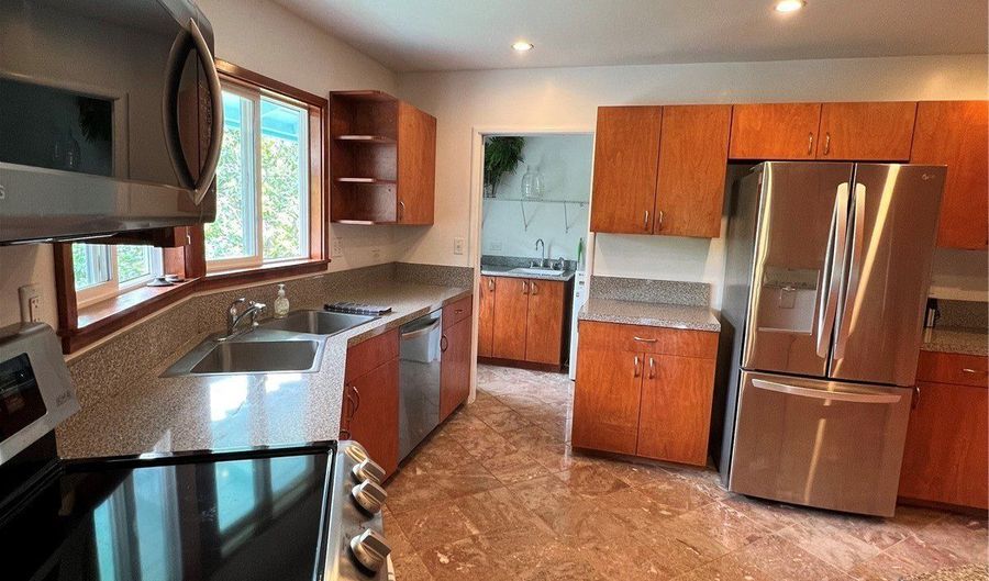 1595 Uluhao Pl, Kailua, HI 96734 - 4 Beds, 3 Bath