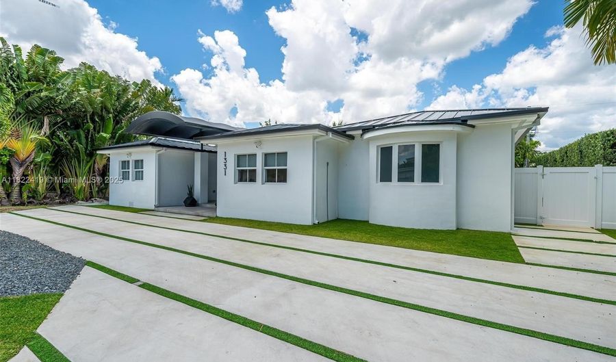 1331 97th St, Bay Harbor Islands, FL 33154 - 6 Beds, 6 Bath